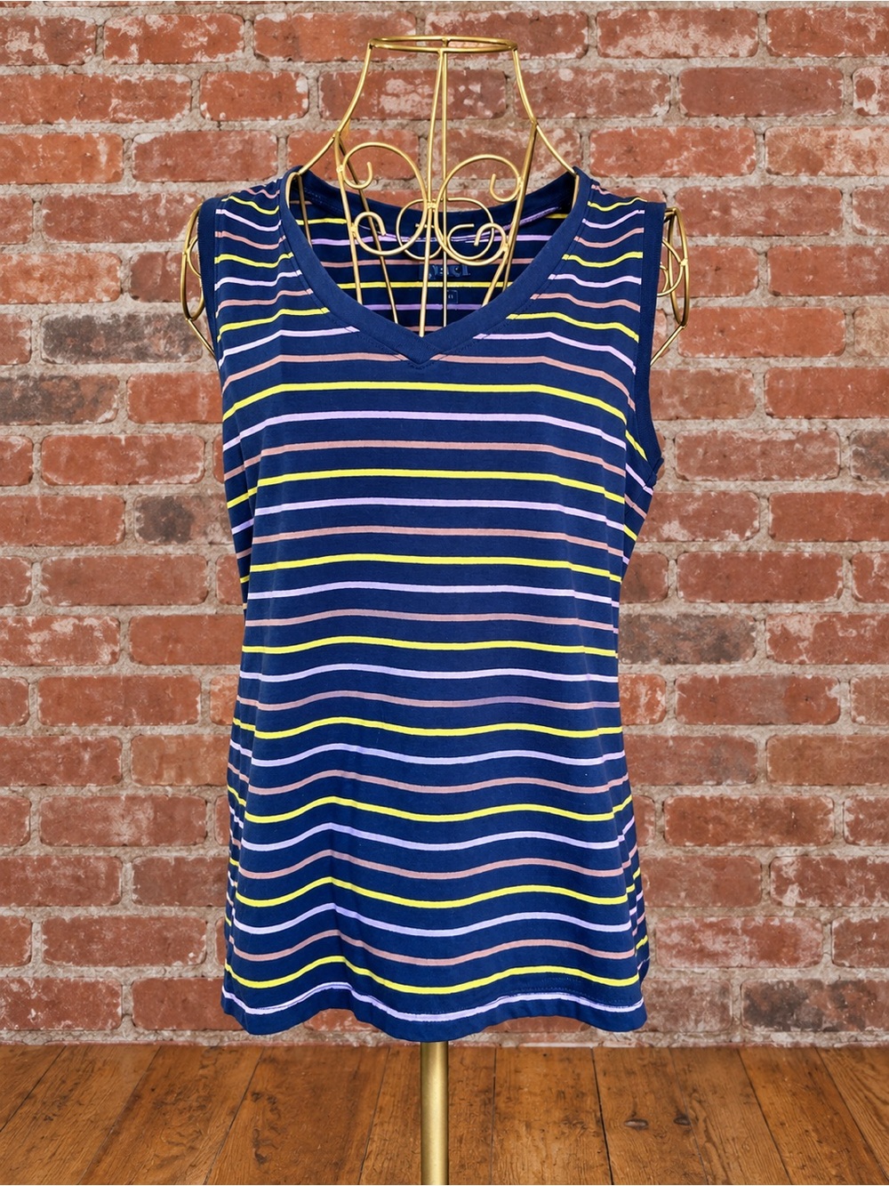 PACT Multicolor Stripe V-Neck Tank Top Size M